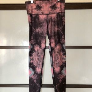 Teeki leggings